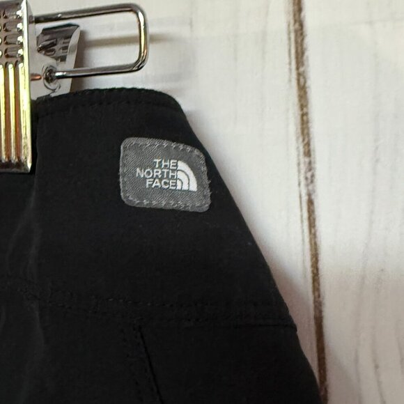 The North Face Women’s Wide Leg Capri Pants Size 10 Black EUC - Picture 4 of 10